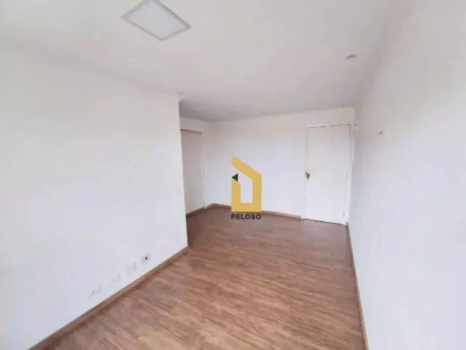 Apartamento à venda | 69m² | 3 dormitórios | 1 suíte | Varanda | 1 vaga | Tucuruvi - São P