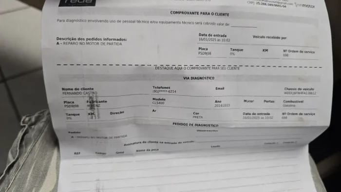 Bati com esse carro e estou vendendo as peças que estão em bom estado.