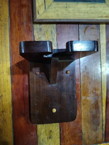 Suporte de parede para violão