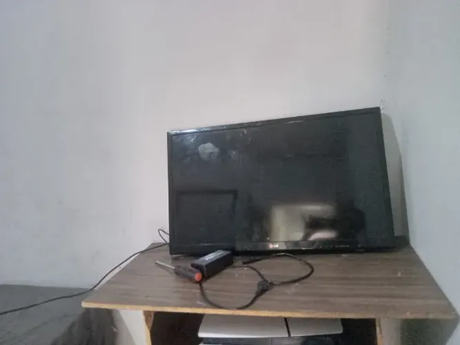Tv monitor lg