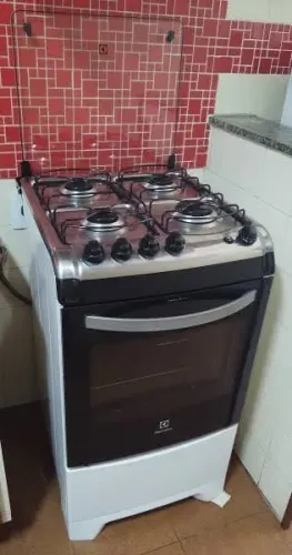 Vendo fogão novinho 