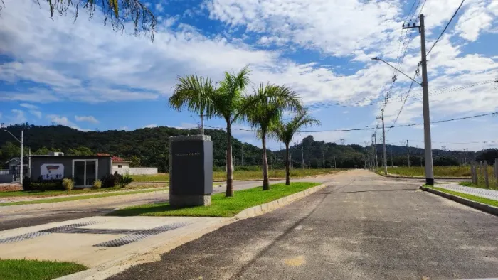 TROCO POR CARROS - TERRENO NO VILLA GERMÂNIA / VENDA OU PERMUTA