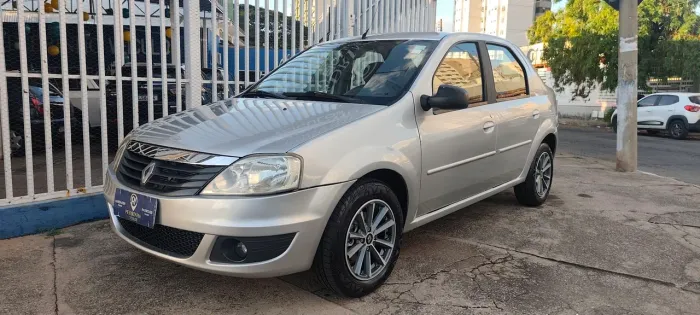 Renault Logan Expression Hi-flex 1.6 8V 4P 2011