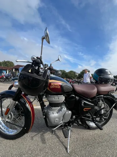 Royal Enfield Classic nova 