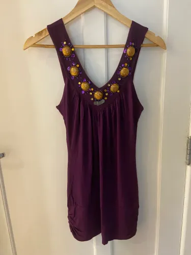 Blusa Roxa Nova