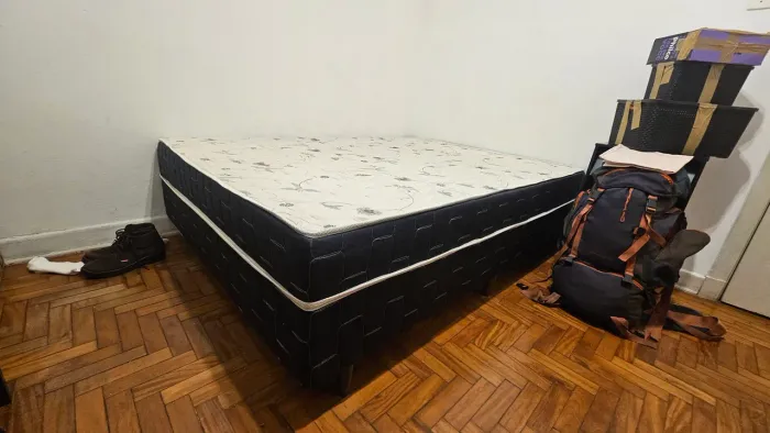 Cama box em perfeito estado