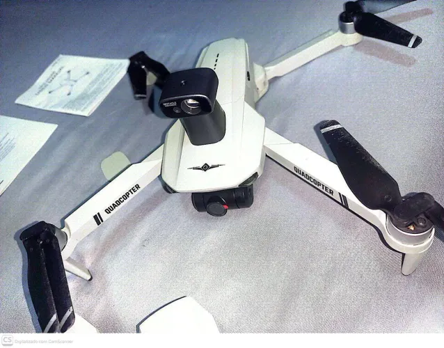 Drone KF102