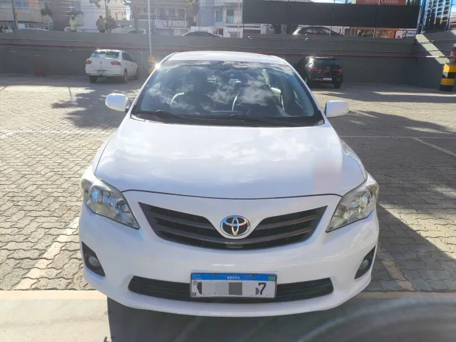 Toyota Corolla XEI 2.0 Flex 16V Aut. 2013