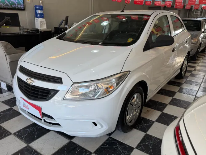 Chevrolet Onix JOY Hatch 1.0 8V Flex Mec. 4P 2018