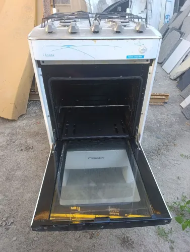 Vende -se fogão 4 bocas esmaltec