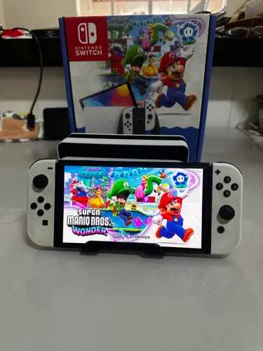 Nintendo Switch Oled 64GB