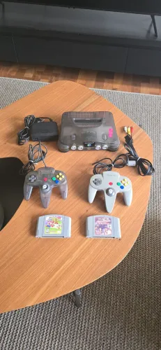 Nintendo 64 jabuticaba + controle jabuticaba + controle cinza + dois jogos