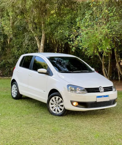 Volkswagen Fox 1.0 MI Total Flex 8V 5P 2013