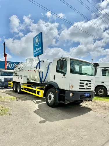 VW 23.230 6x2 2019/2020 VÁCUO HIDROJATO ( SOMOS LOJA )
