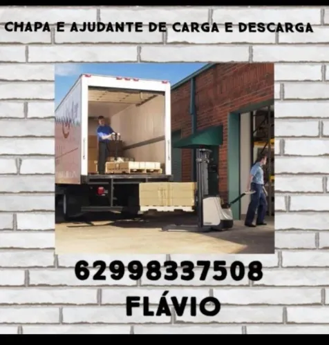 Chapa e ajudante de carga e descarga