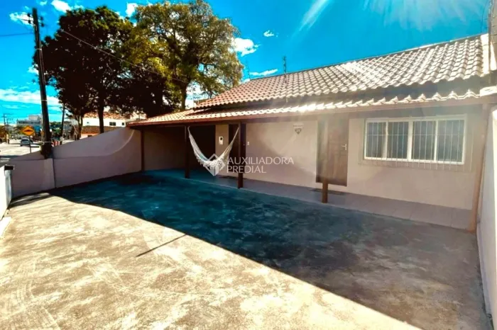 Auxiliadora Predial aluga, Casa de 2 dormitórios, Grande Oportunidade Comercial ou para mo