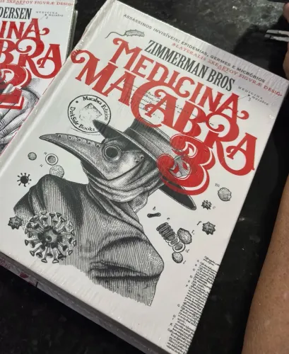 Vendo o livro Medicina Macabra 3, da DarkSide Books.