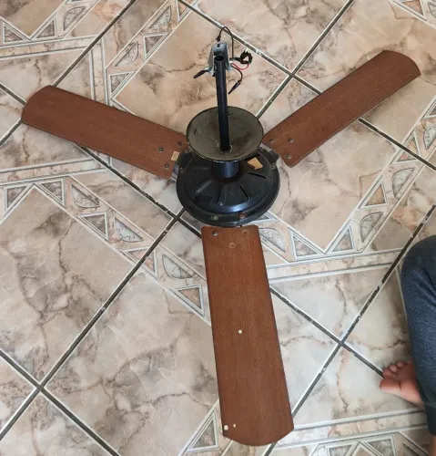 Ventilador de teto 220v