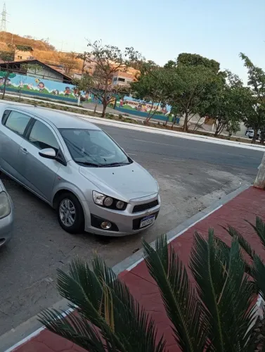 Chevrolet Sonic HB LT 1.6 16V Flexpower 5P Mec. 2013