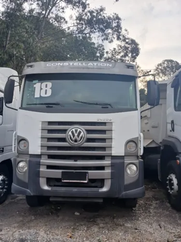 VW 31330 6X4 BASCULANTE 2018