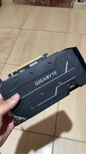 PLADA DE VÍDEO GTX 1660 SUPER