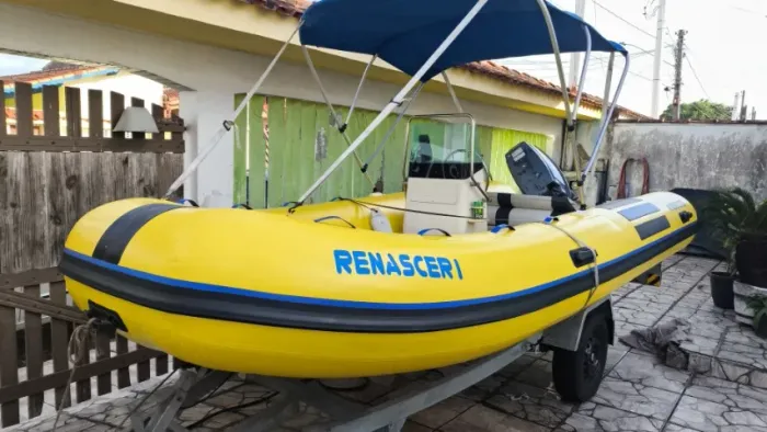 Bote inflavel em perfeito estado