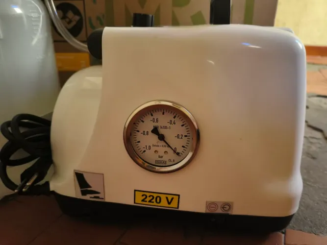 RESPIRADOR INALADOR DE AR ( ZERO NA CX 230 WATTS )