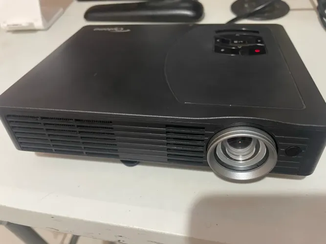 Projetor Optoma ML500(aceito cartão até 12x)
