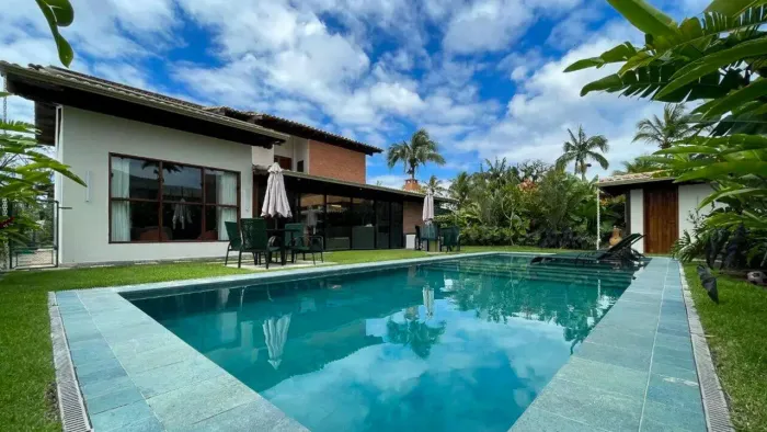 Granville Guarujá, casa à venda em condomínio fechado.