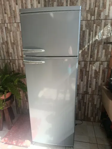 Geladeira Dako