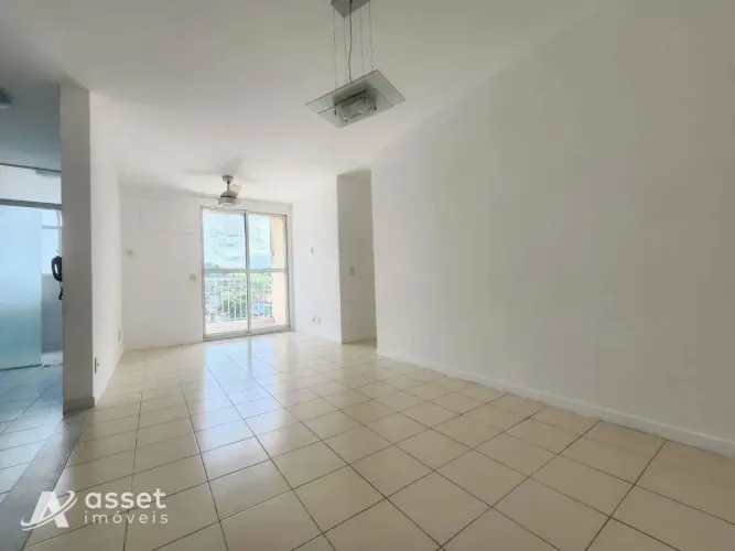 Asset Imóveis vende apartamento com varanda e 3 quartos (1suíte), 85m², por R$ 470.000 - B