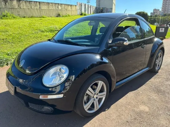Volkswagen New Beetle 2.0 MI Mec./aut. 2010