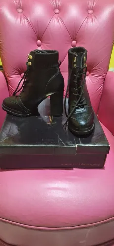 Vendo essa bota
