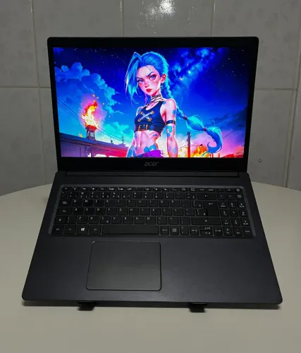 NOTEBOOK RYZEN 5 256GB VEGA 8