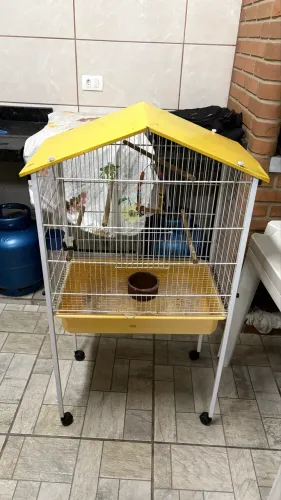 GAIOLA PARA CALOPSITA COM RODINHA