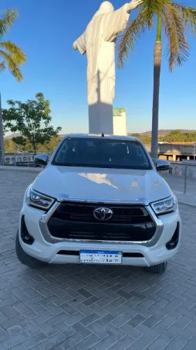 Toyota Hilux CD SRX 4X4 2.8 TDI 16V Diesel Aut. 2021