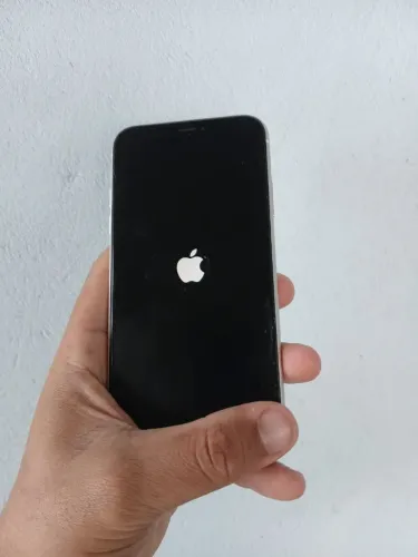 Lindo IPHONE XR 128GB- IMPECÁVEL - ENTREGO