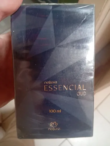 Perfume Natura Essencial Oud 100ml