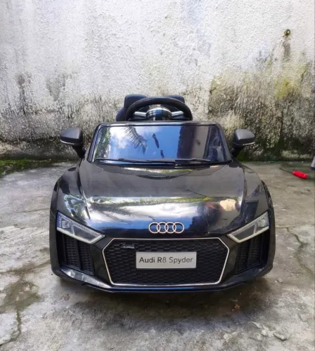 AUDI R8 INFANTIL ELÉTRICO