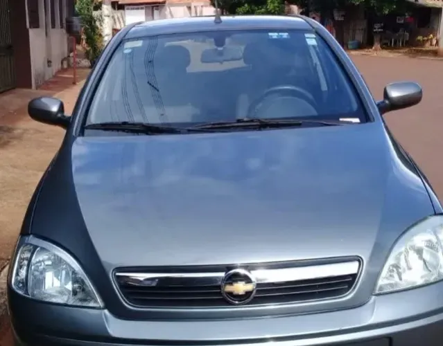 Chevrolet Corsa Hat. Maxx 1.4 8V Econoflex 5P 2011