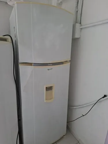 Vendo refrigerador consul frost free 500490 litros