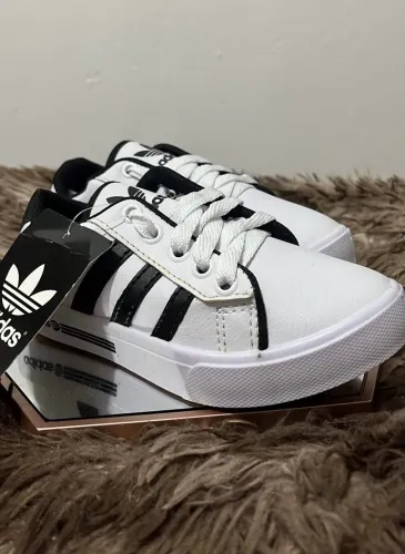     Sapatos Infantis e Adultos Novos - Diversos Modelos