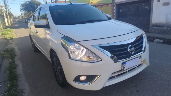 Nissan Versa Unique 1.6 16V Flexstart 4P Aut. 2018
