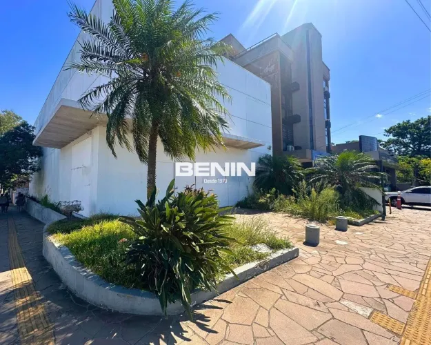Prédio comercial com 400m² já utilizado por banco no bairro Na. Sra das Graças Prédio come