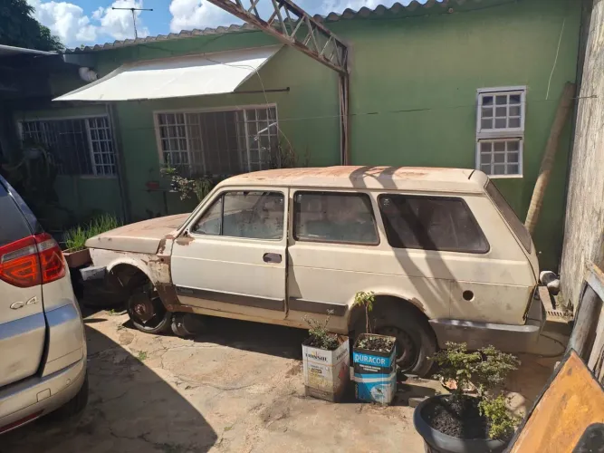 Fiat 147 panorama para retirada de peças