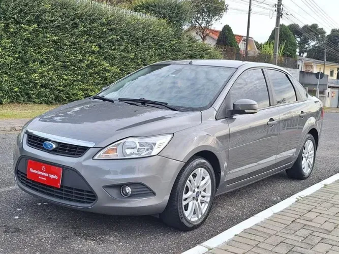 Ford Focus 2.0 16v/se/se Plus Flex 5P Aut. 2013