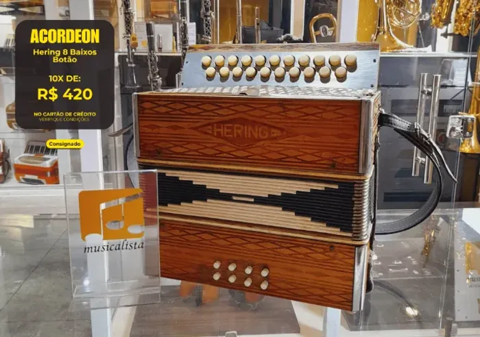 Acordeon Hering 8 baixos de Botão - Rara