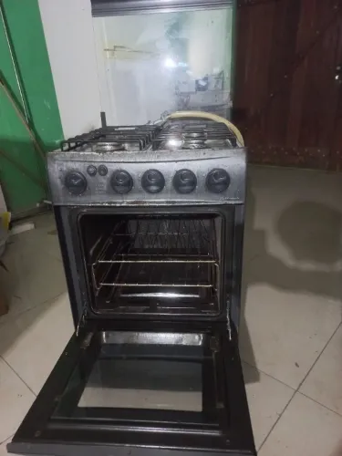 Fogão 4 bocas com mangueira e registro