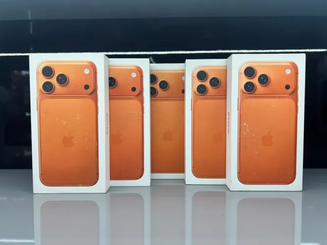 17 pro max laranja