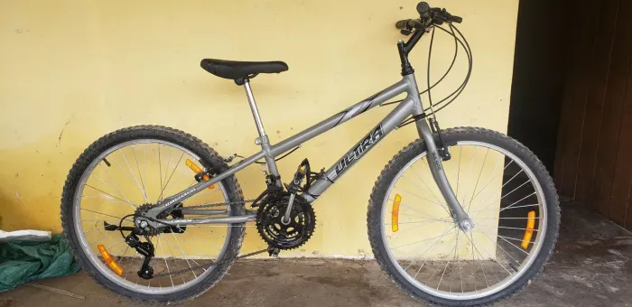 Bicicleta Urban Ultra Bikes